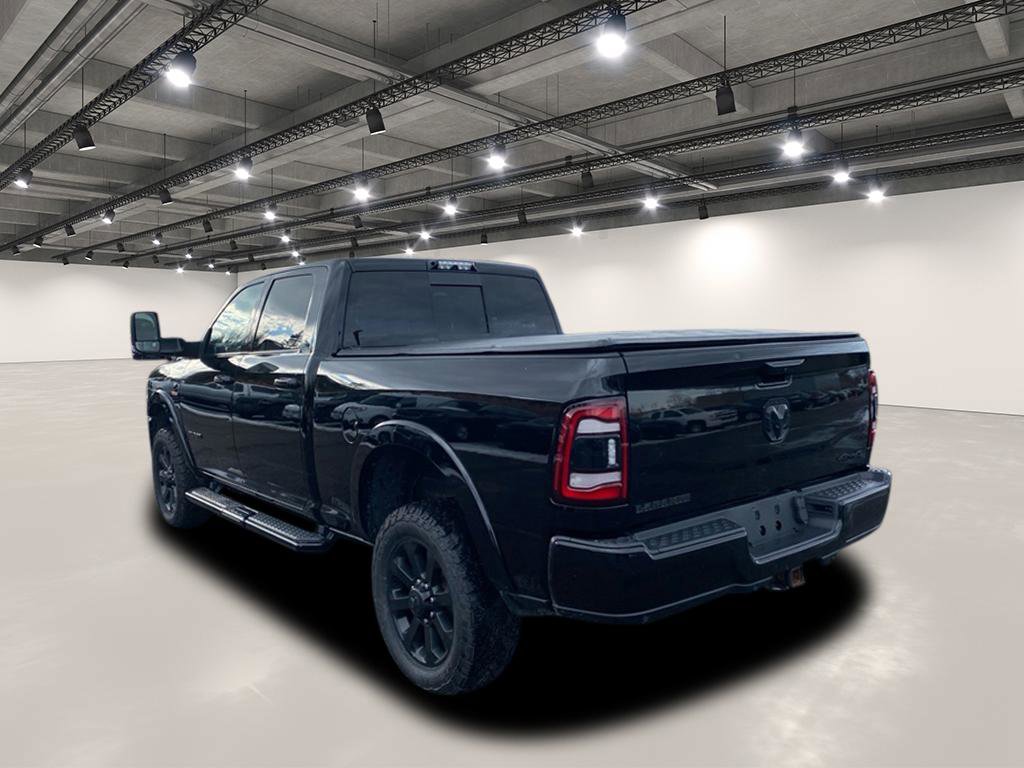 Used 2019 RAM 2500 Laramie w/ Black Appearance Package image 5