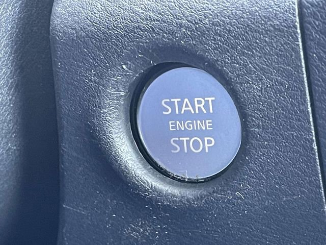 Used 2022 Nissan Frontier SV image 24