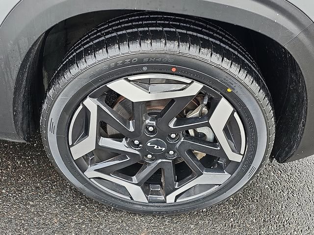 Used 2024 Kia Seltos SX w/ SX Sunroof Package image 8