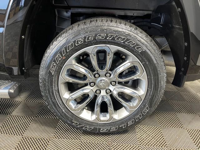Used 2022 RAM 1500 Laramie w/ Sport Appearance Package image 11