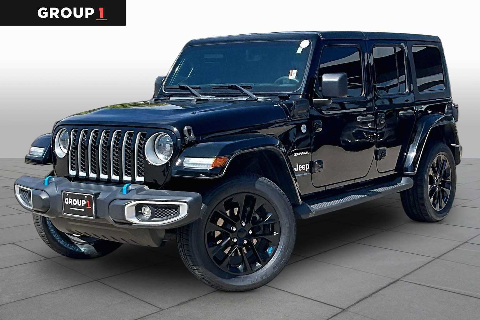 Used 2023 Jeep Wrangler Unlimited Sahara w/ Cold Weather Group AWD/4WD video 1