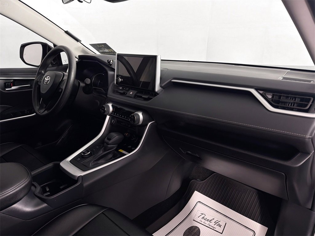 Used 2025 Toyota RAV4 Woodland Edition image 25