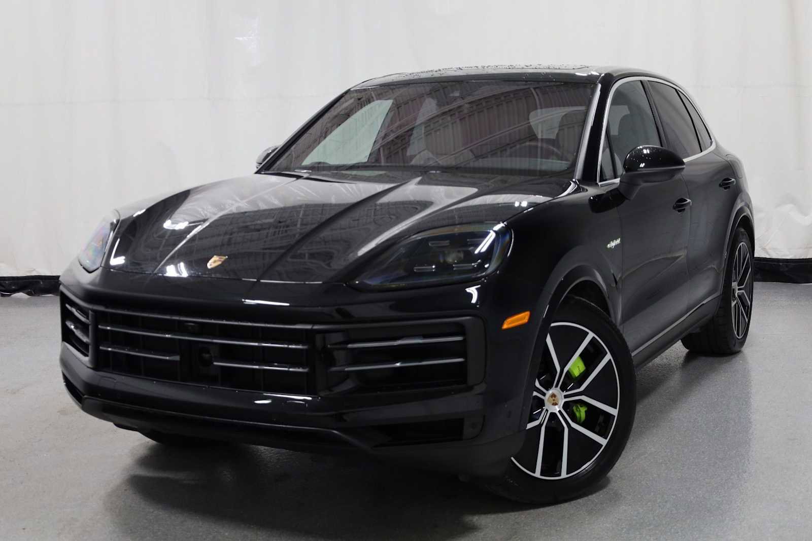 Certified 2025 Porsche Cayenne E-Hybrid