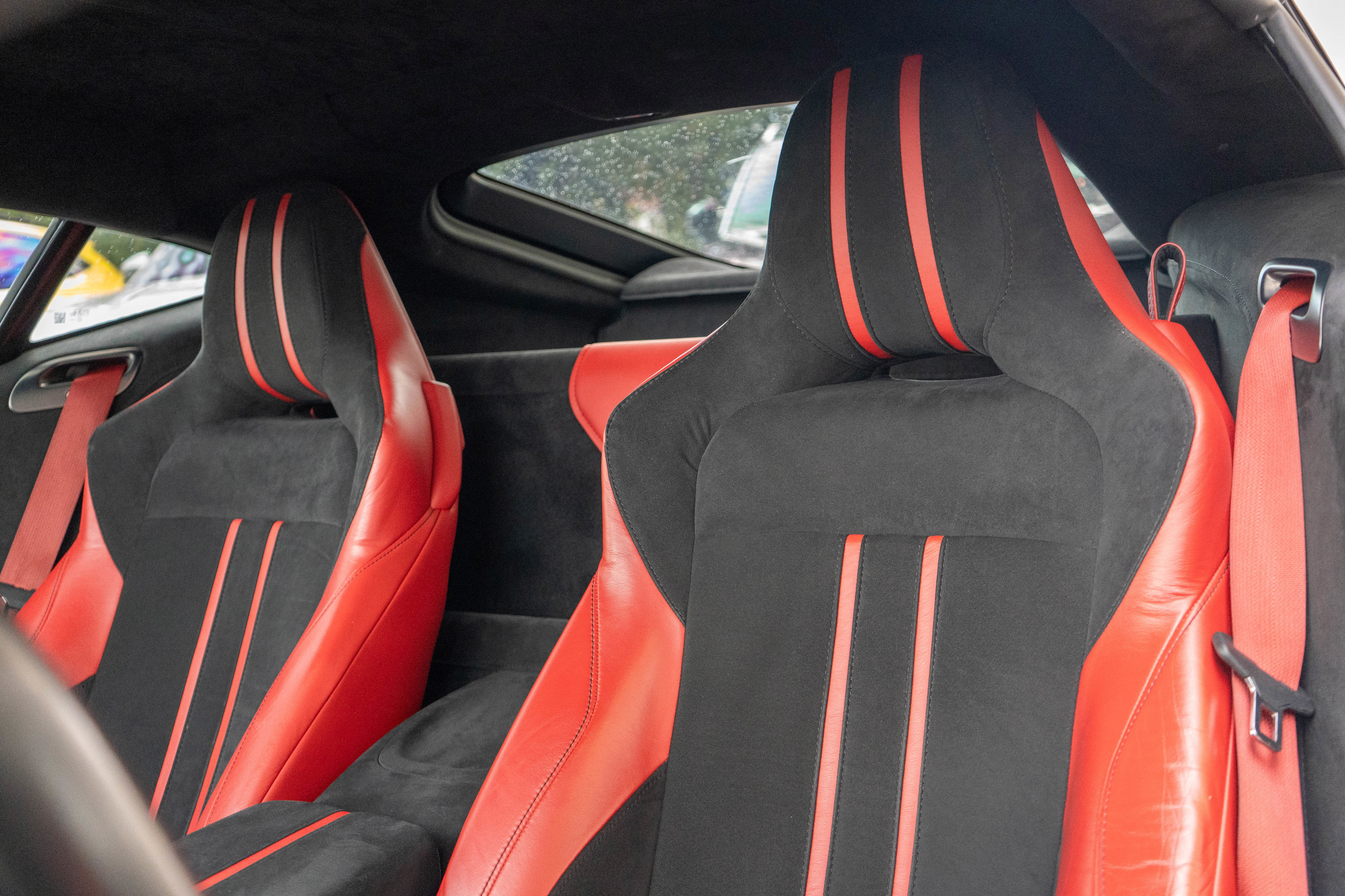 Used 2020 Aston Martin V8 Vantage Coupe image 5