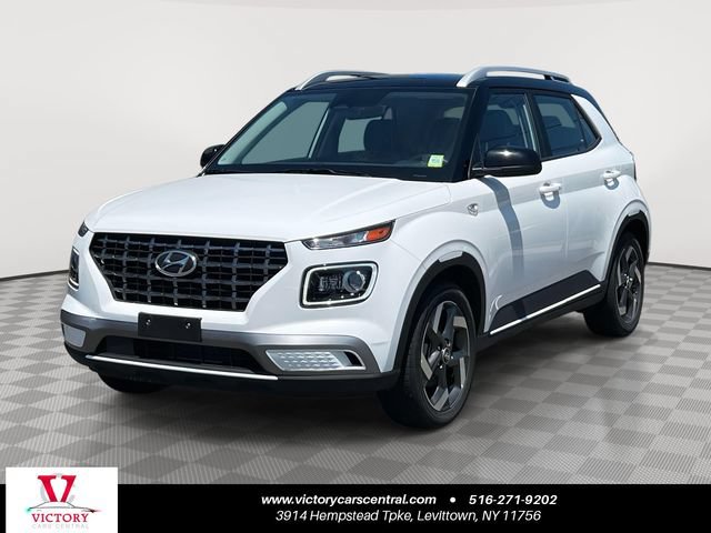Used 2025 Hyundai Venue Limited FWD image 1