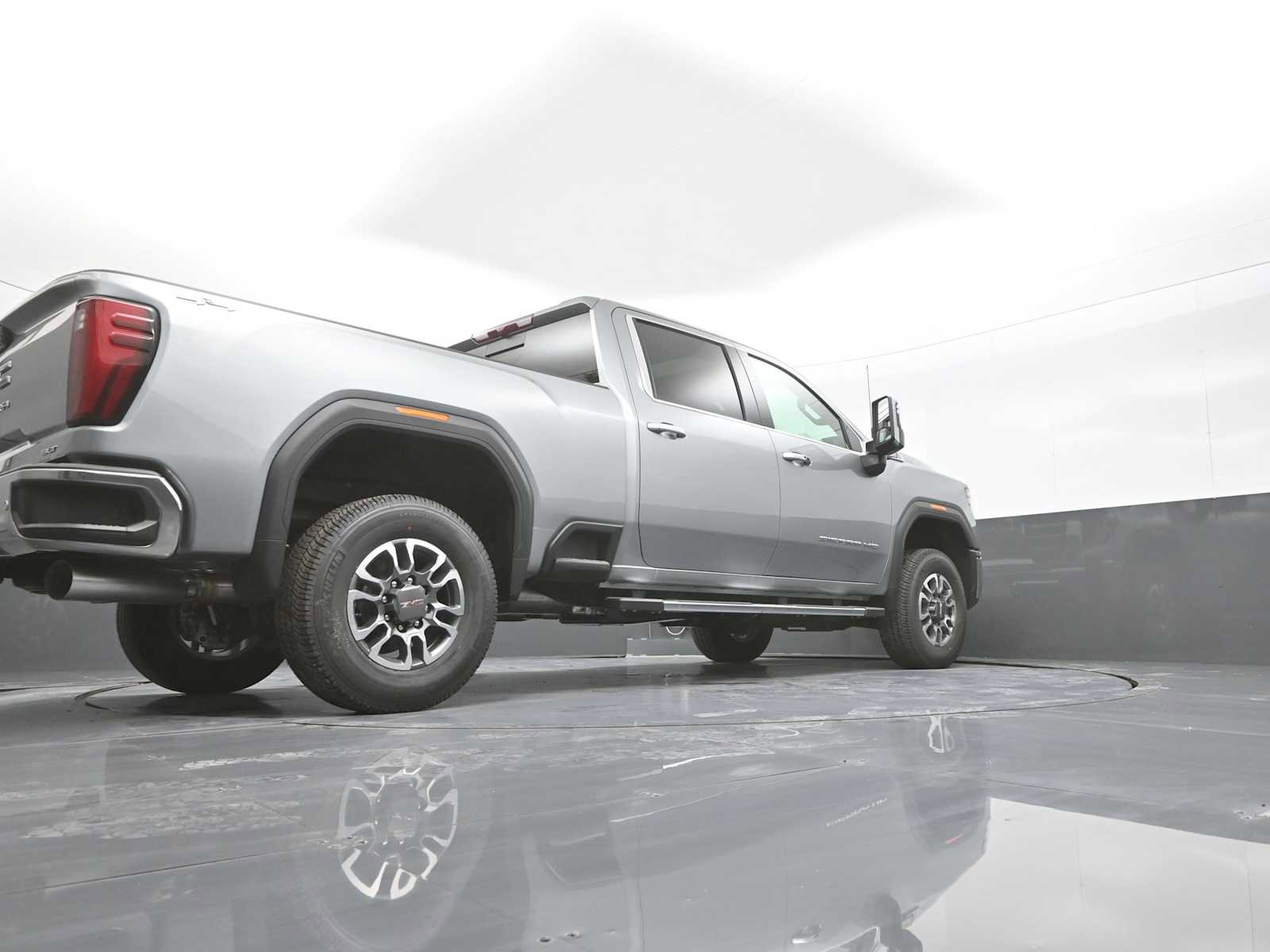 New 2026 GMC Sierra 2500 SLT w/ SLT Premium Package AWD/4WD image 41