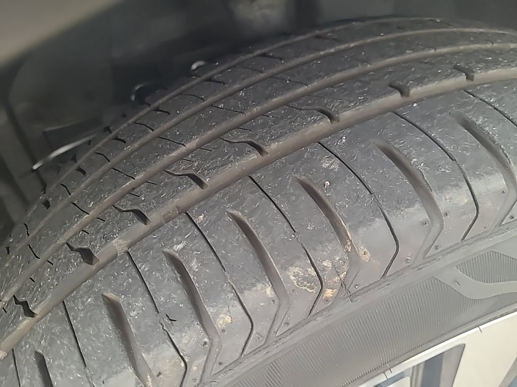 Used 2023 Nissan Rogue SL w/ SL Premium Package image 30