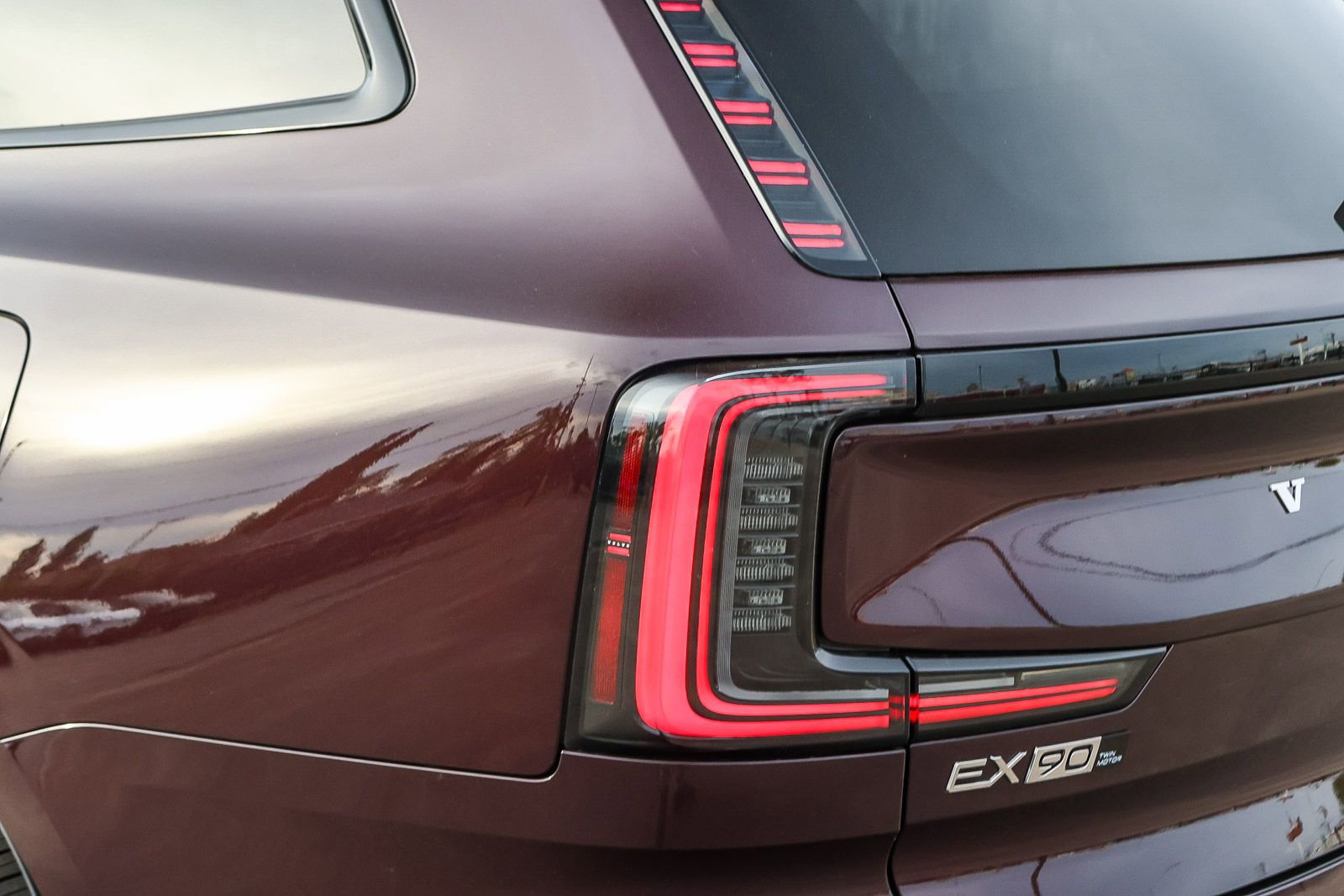 New 2026 Volvo EX90 Plus image 10