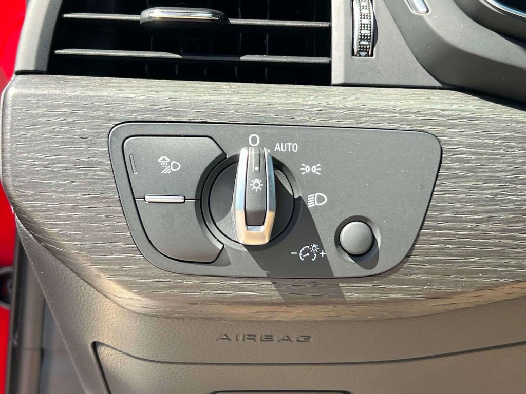 Used 2023 Audi A4 2.0T Premium Plus image 22