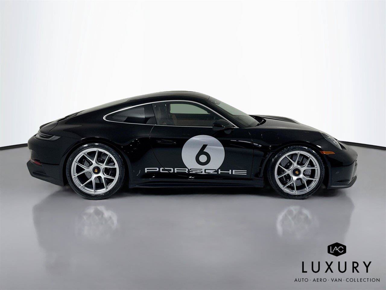 Used 2024 Porsche 911 GT3 RS RWD image 4