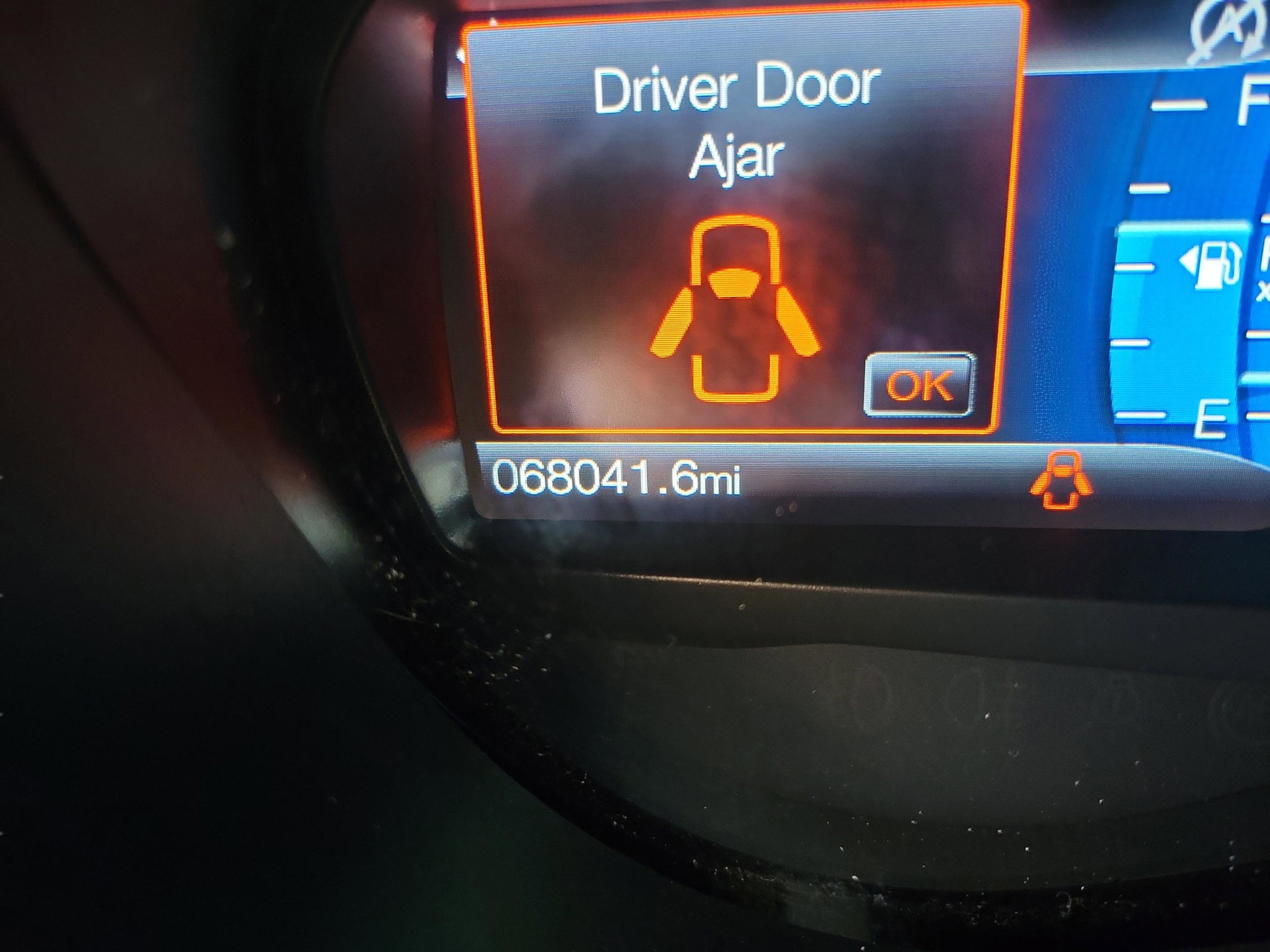 Used 2021 Ford Ranger Lariat w/ Trailer Tow Package image 16