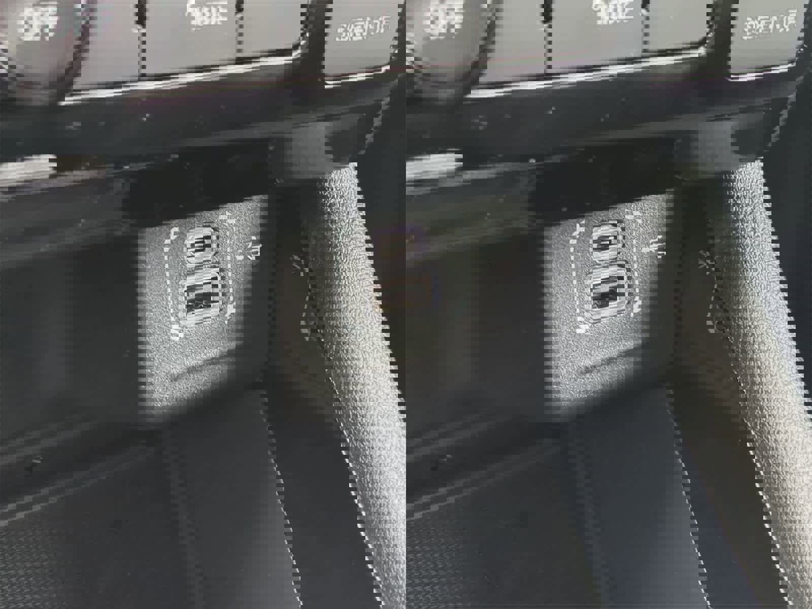 Used 2026 Jeep Compass Latitude w/ Quick Order Package 29K image 36