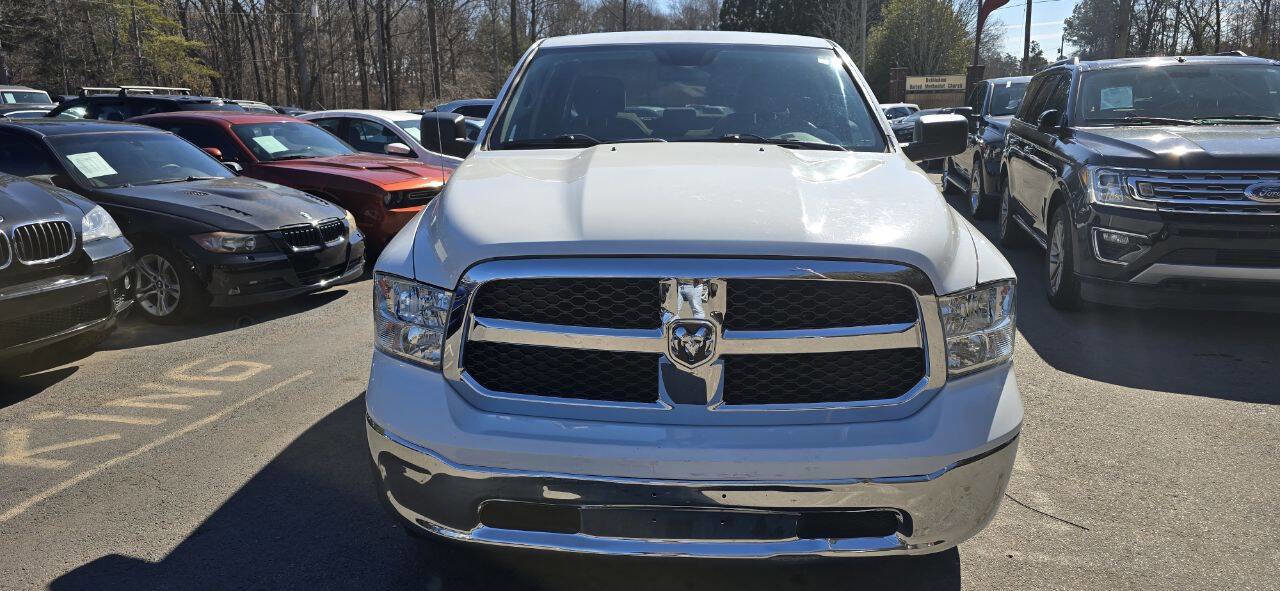 Used 2020 RAM 1500 Tradesman w/ Chrome Plus Package RWD image 2