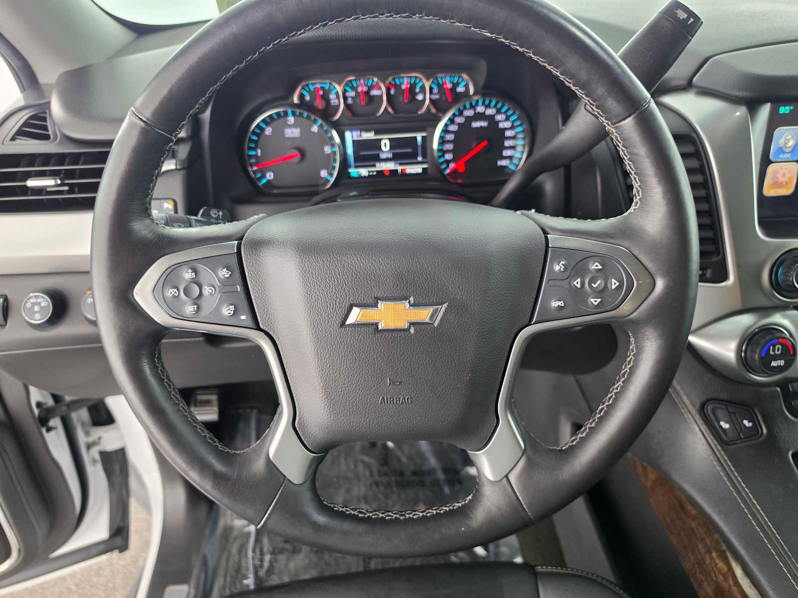 Used 2016 Chevrolet Tahoe LT w/ Luxury Package AWD/4WD image 24