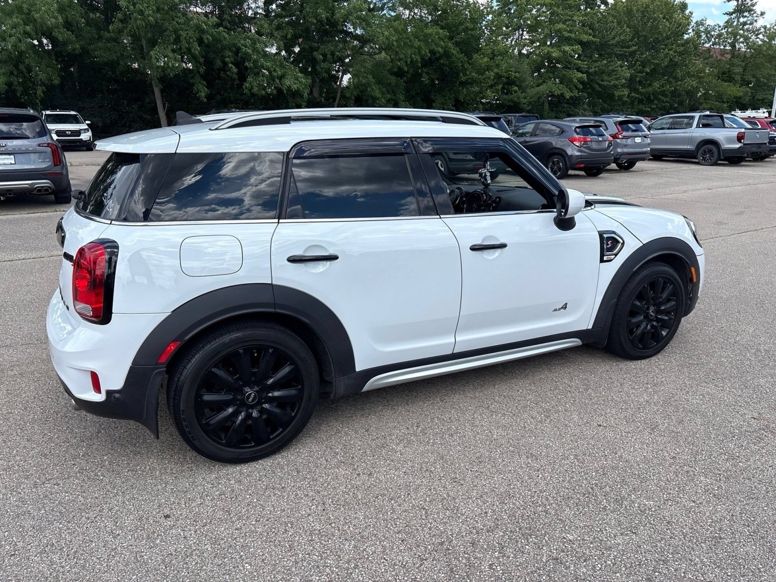 Used 2020 MINI Cooper Countryman S w/ Storage Package AWD/4WD image 20