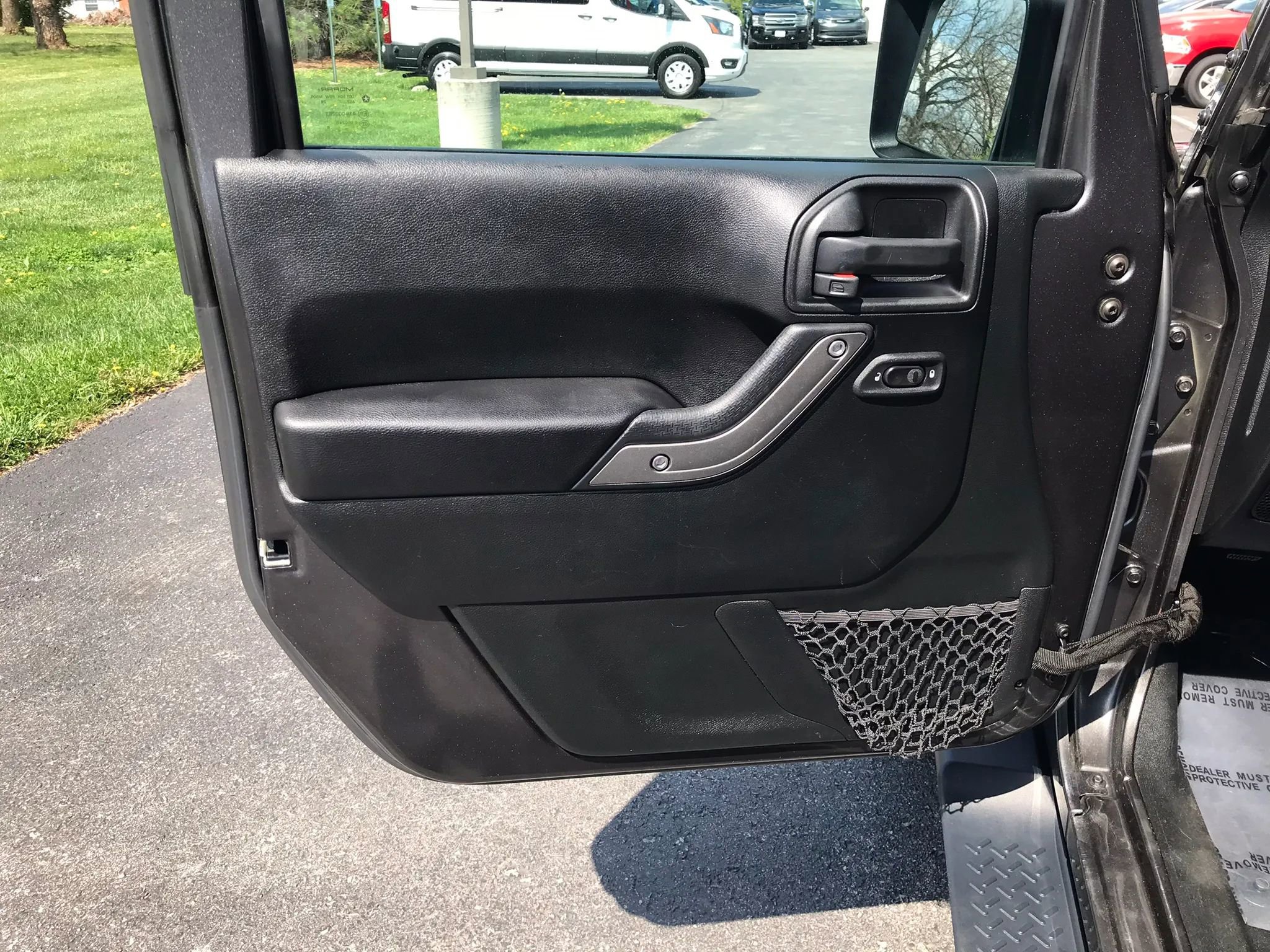 Used 2017 Jeep Wrangler Unlimited Sport w/ Quick Order Package 24S AWD/4WD image 9