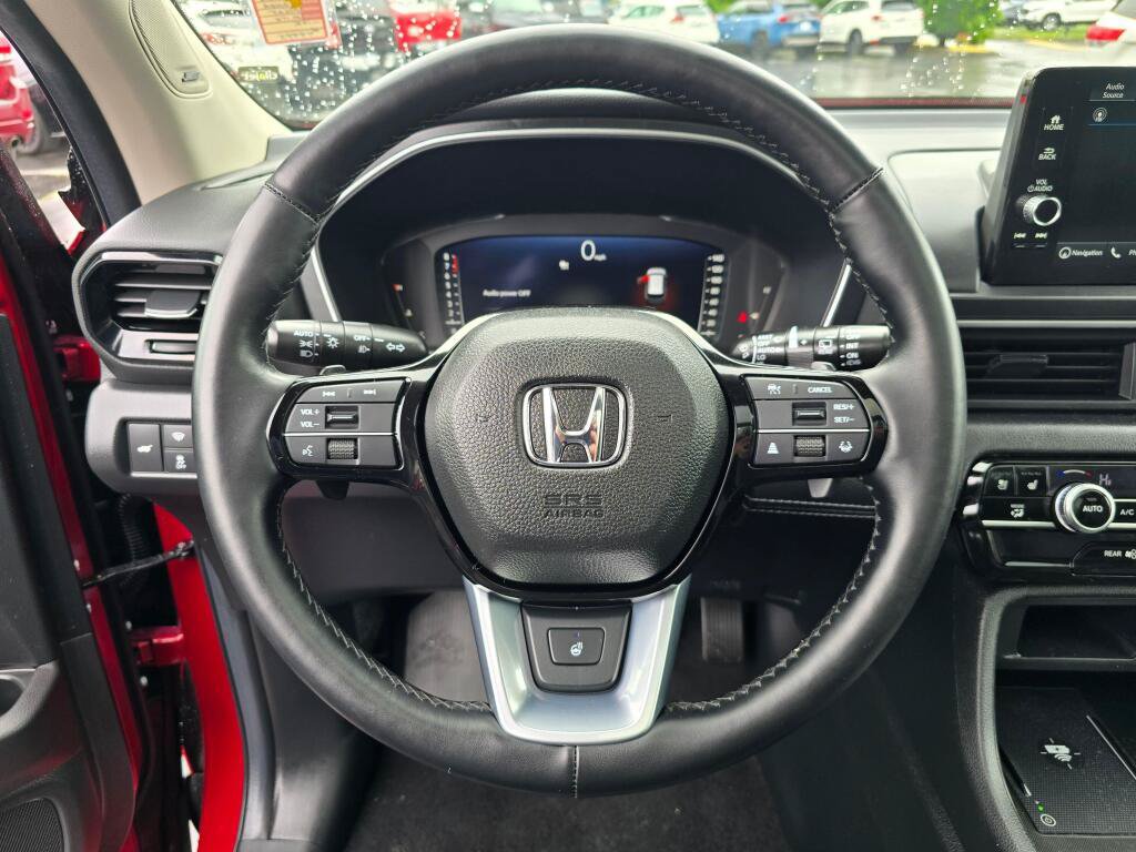 Certified 2025 Honda Pilot Elite image 19
