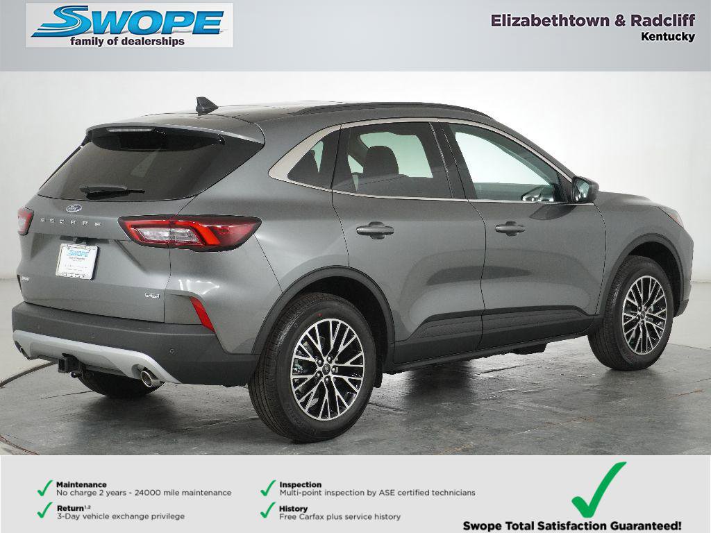 New 2026 Ford Escape SE w/ Class II Trailer Tow Package image 4