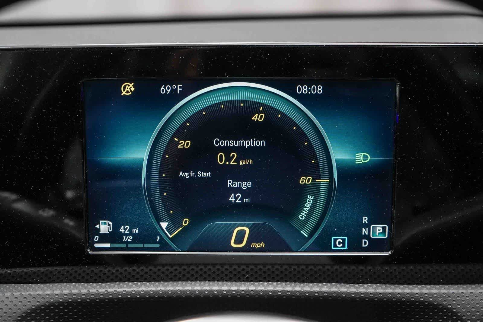 Certified 2022 Mercedes-Benz CLA 250 w/ Parking Assistance Package image 31