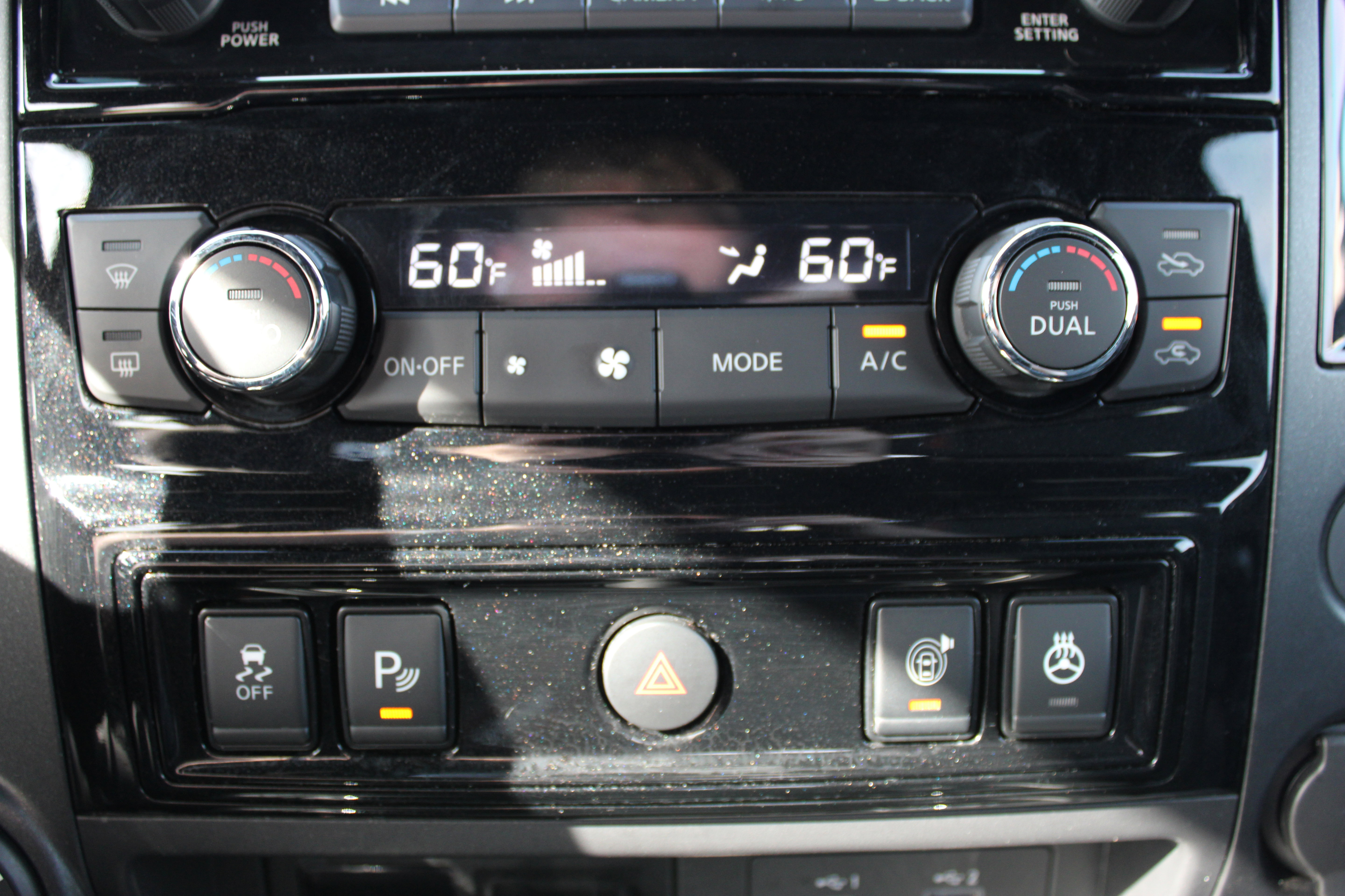 Certified 2024 Nissan Titan PRO-4X w/ Pro-4x Convenience Package AWD/4WD image 22