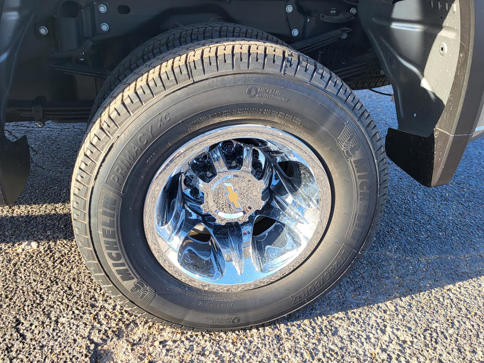 New 2026 Chevrolet Silverado 3500 LT w/ Texas Edition image 19