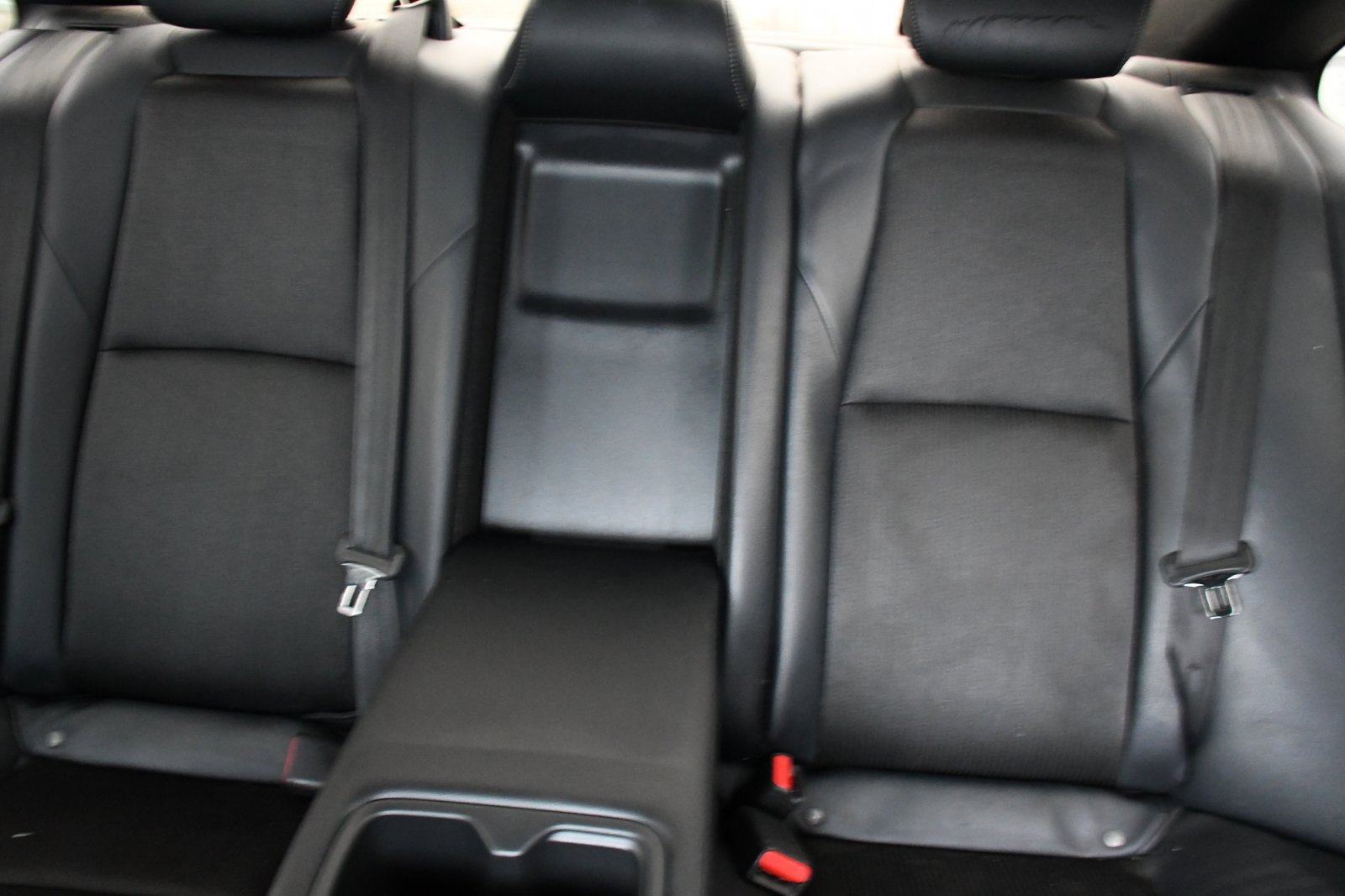 Used 2018 Honda Accord Sport image 10