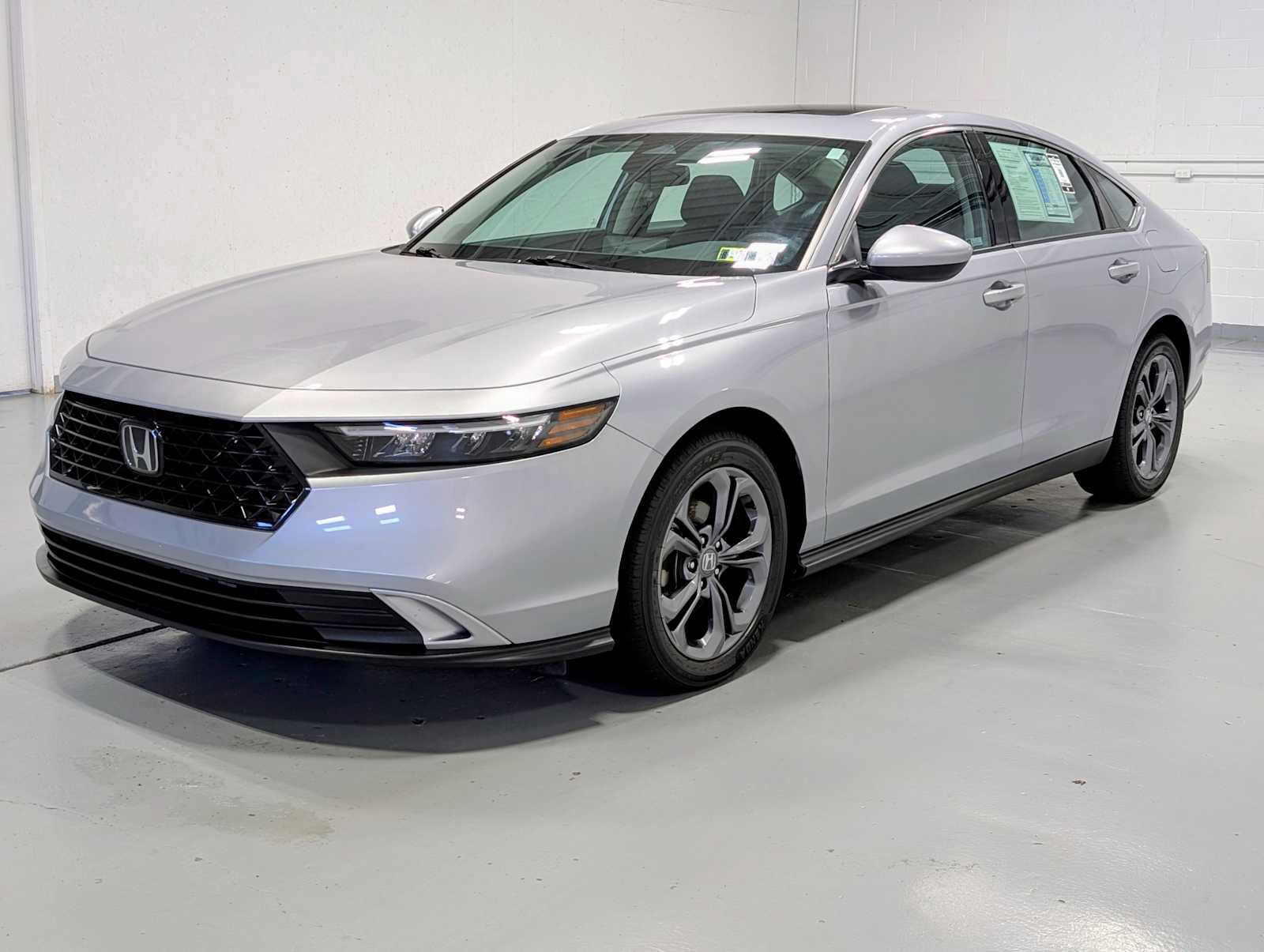 Used 2023 Honda Accord EX