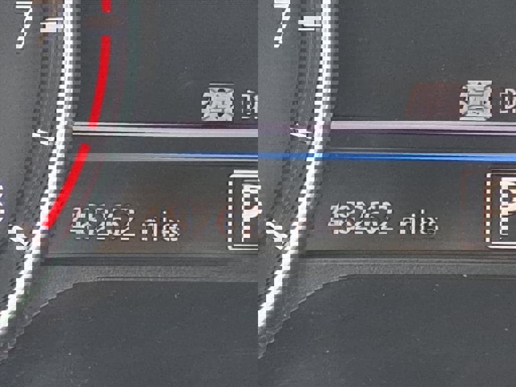 Used 2024 Nissan Sentra SV image 12