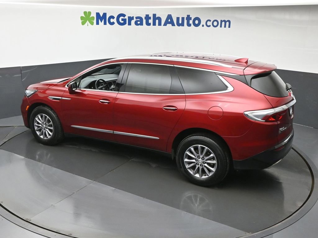 Used 2024 Buick Enclave Premium image 26