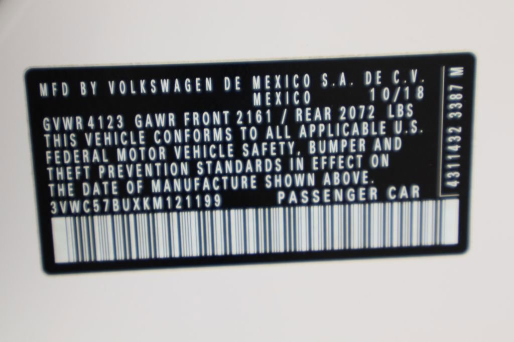 Used 2019 Volkswagen Jetta SE w/ Cold Weather Package image 36