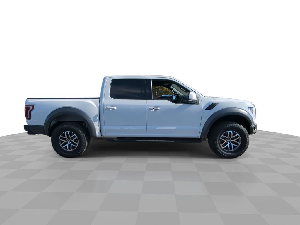 Used 2018 Ford F150 Raptor w/ Equipment Group 802A Luxury image 9