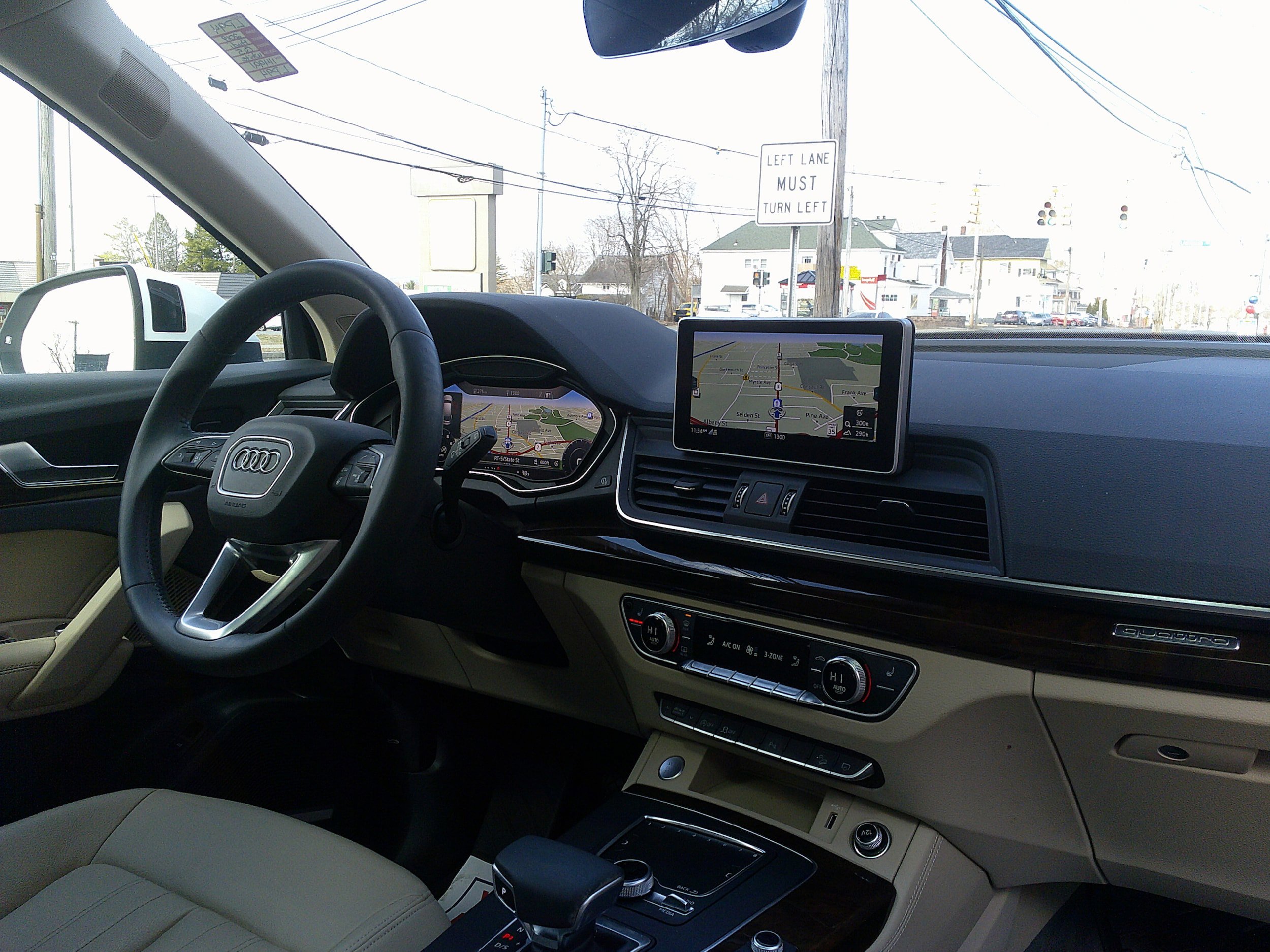 Used 2019 Audi Q5 2.0T Premium Plus AWD/4WD image 25