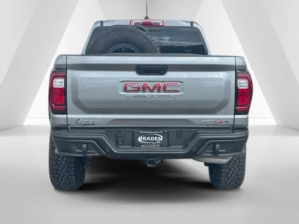 Used 2024 GMC Canyon AT4X w/ AT4X AEV Edition AWD/4WD image 6