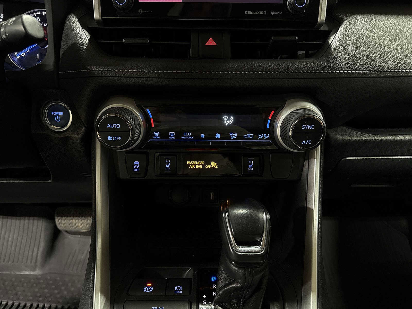 Used 2019 Toyota RAV4 XLE image 21