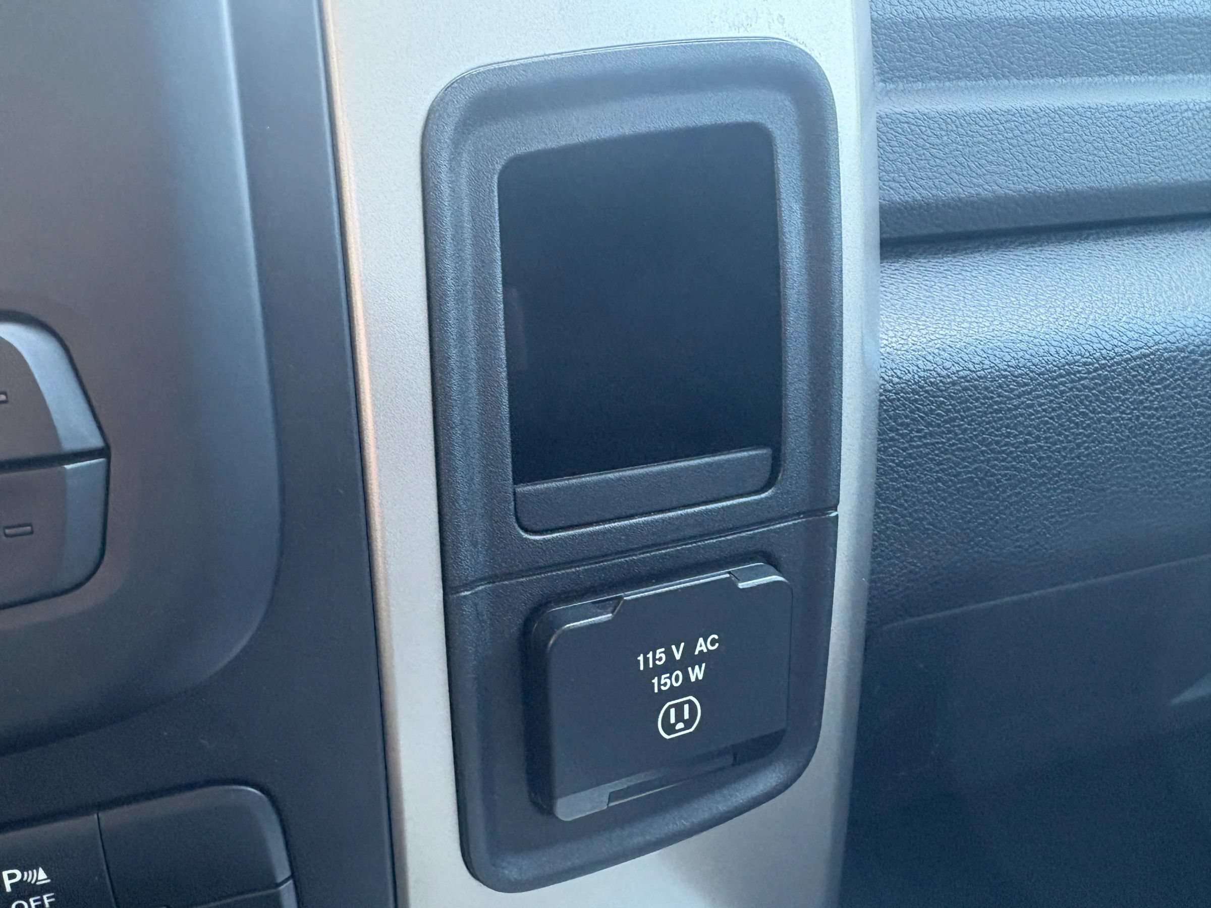 Used 2015 RAM 2500 Lone Star AWD/4WD image 18