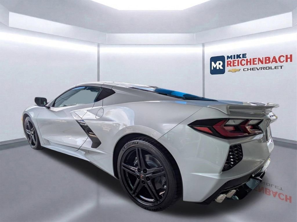 New 2026 Chevrolet Corvette Stingray Premium Cpe RWD image 6