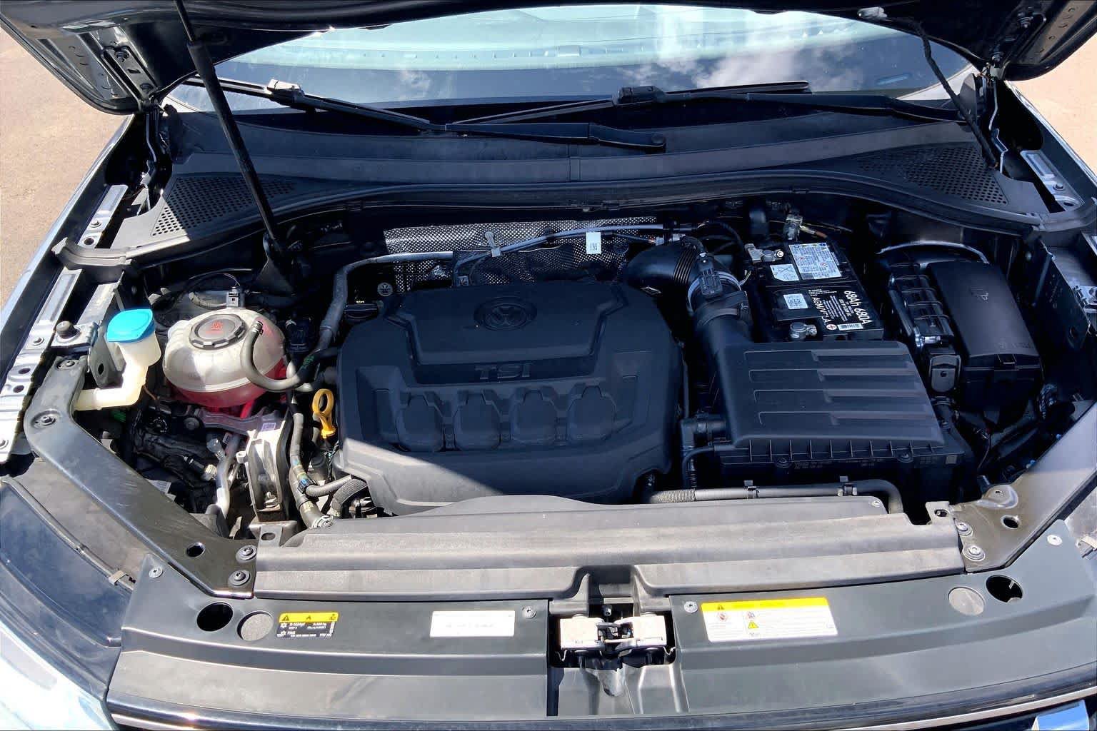 Used 2021 Volkswagen Tiguan S FWD image 9