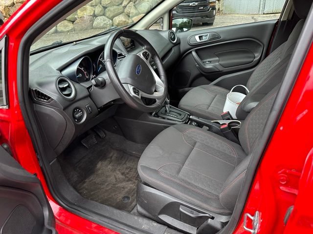 Used 2015 Ford Fiesta SE w/ Equipment Group 201A FWD image 12