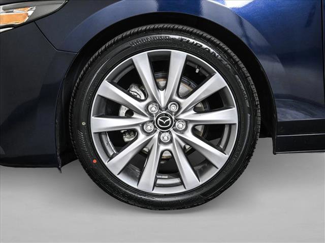 Used 2020 MAZDA MAZDA3 Sedan w/ Select Package image 24