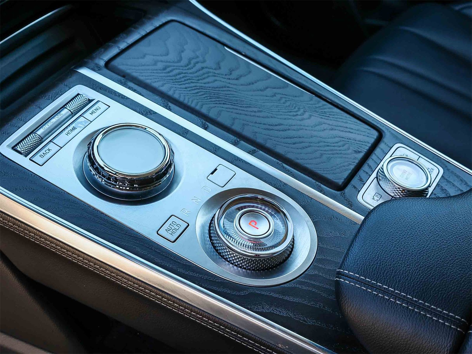 Used 2024 Genesis GV80 2.5T image 21