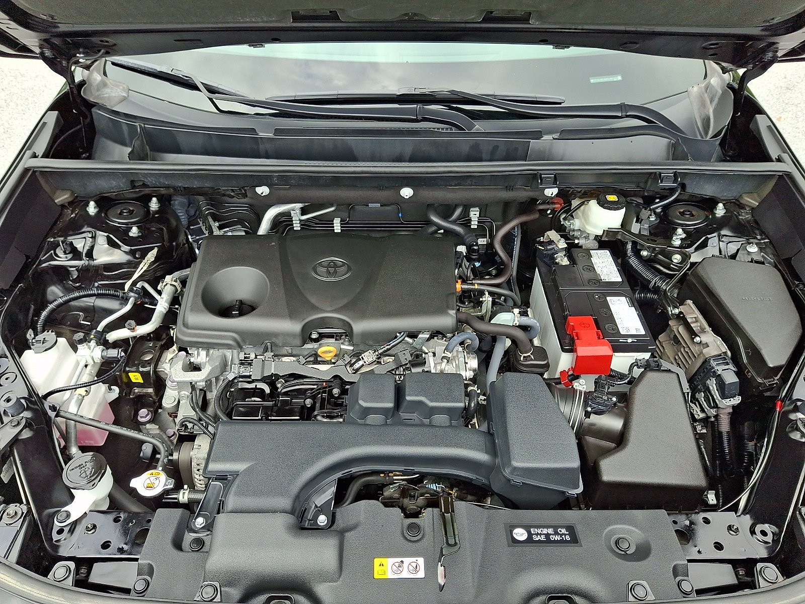 Used 2023 Toyota RAV4 LE AWD/4WD image 27