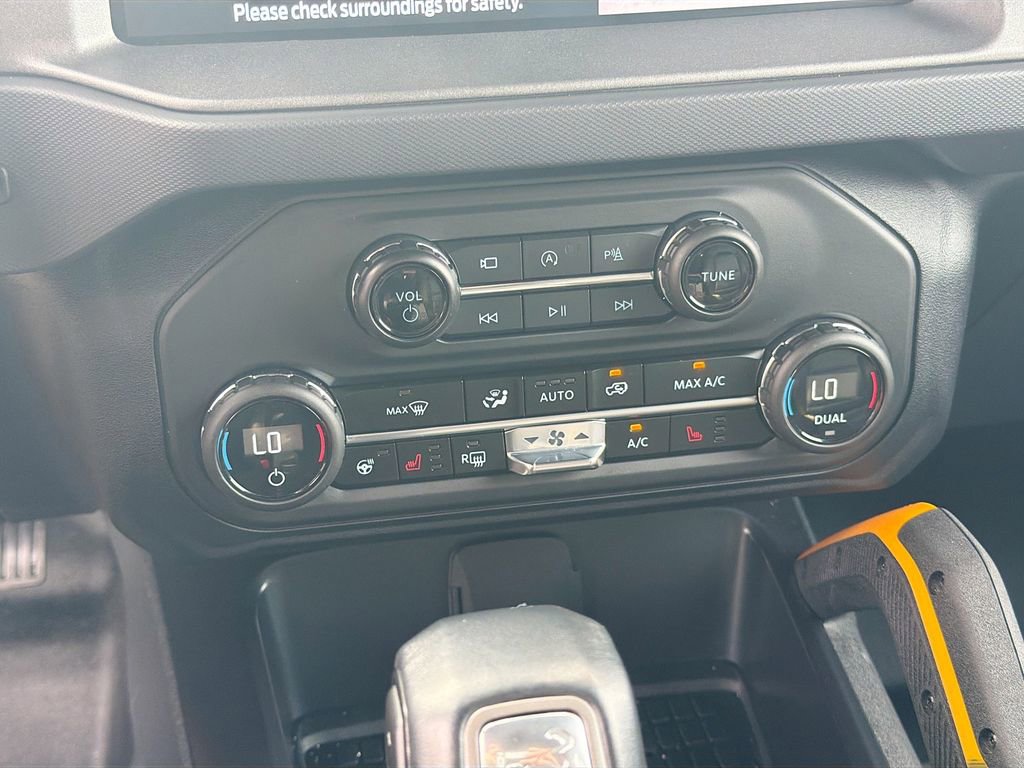 Used 2024 Ford Bronco Badlands image 33