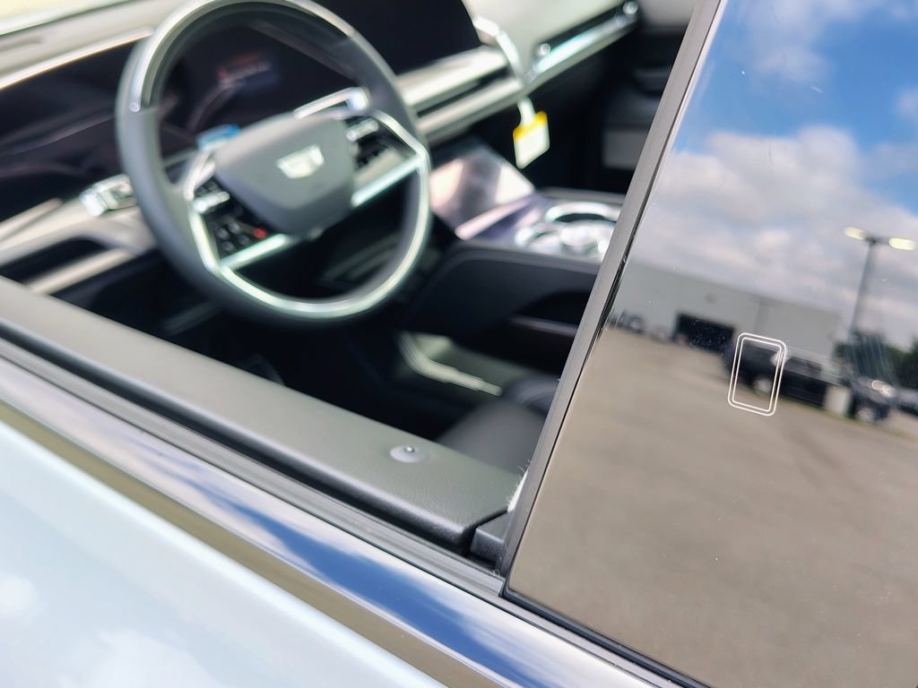 New 2027 Cadillac Vistiq Premium Luxury AWD/4WD image 22