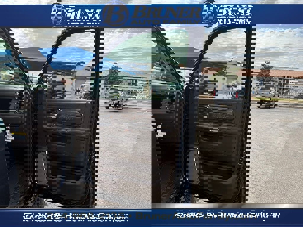 New 2026 RAM 3500 Longhorn image 14