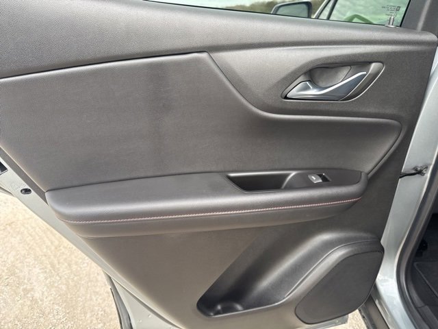 Used 2025 Chevrolet Blazer RS image 15