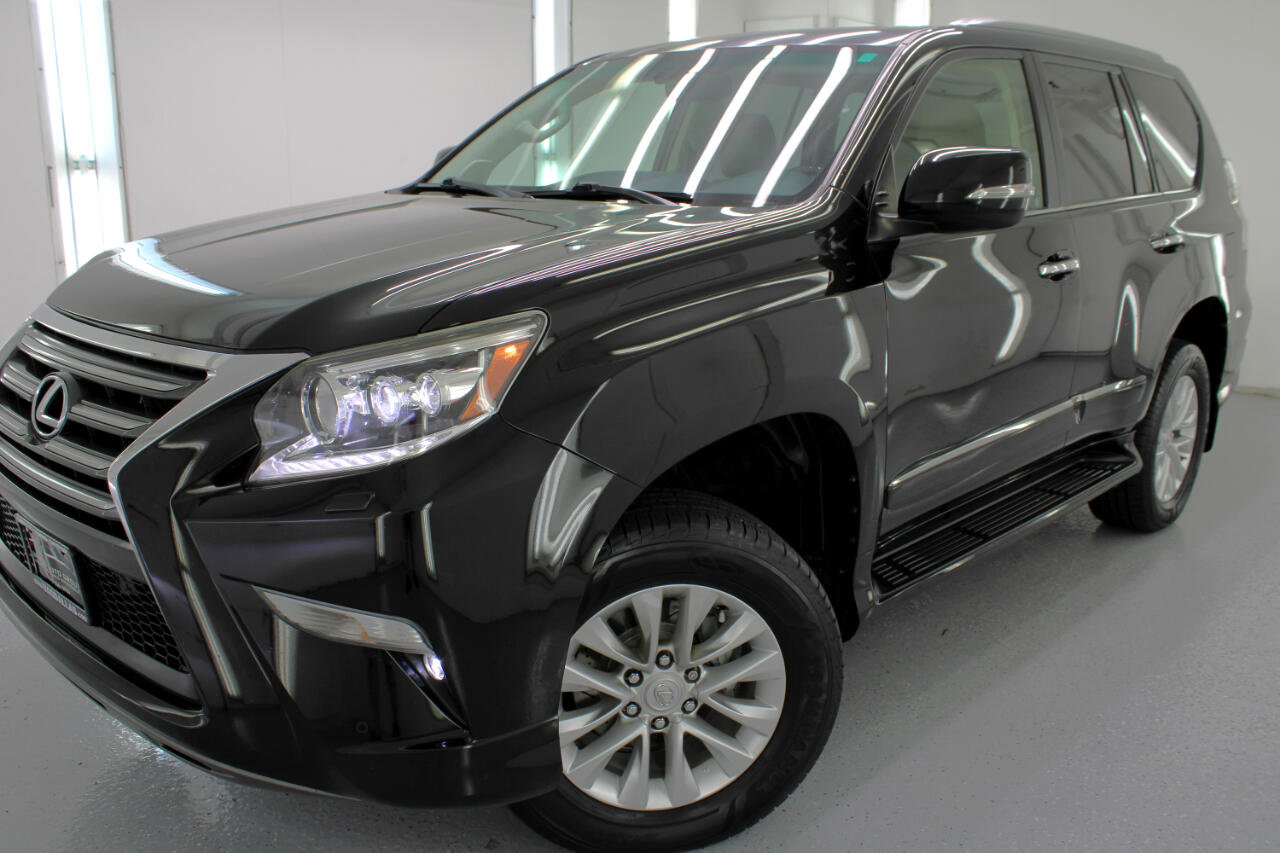 Used 2016 Lexus GX 460 w/ Premium Package image 13