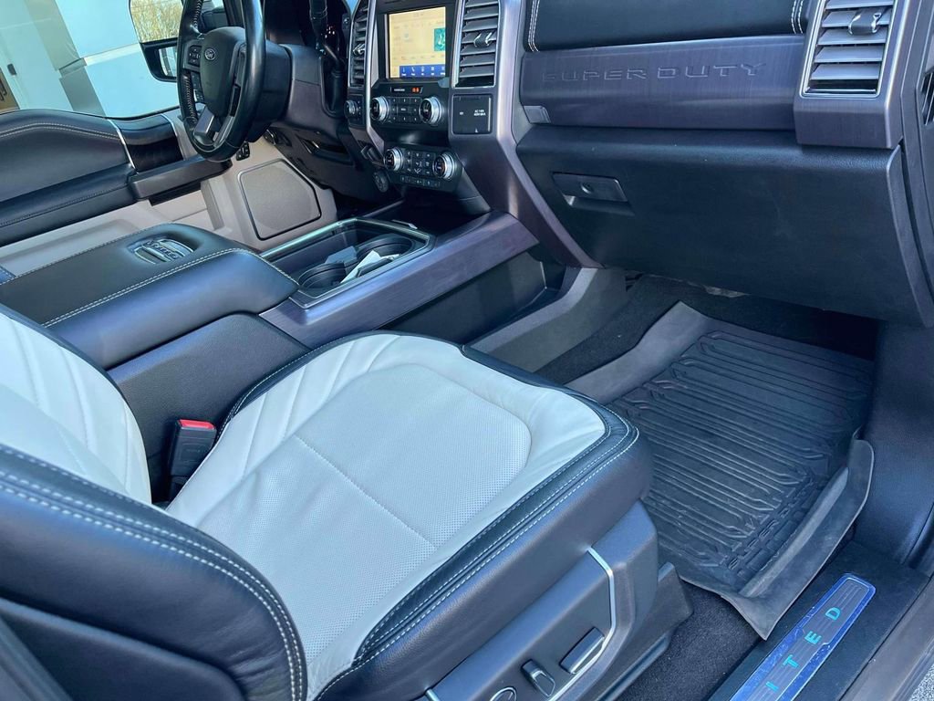 Used 2020 Ford F250 Limited AWD/4WD image 21