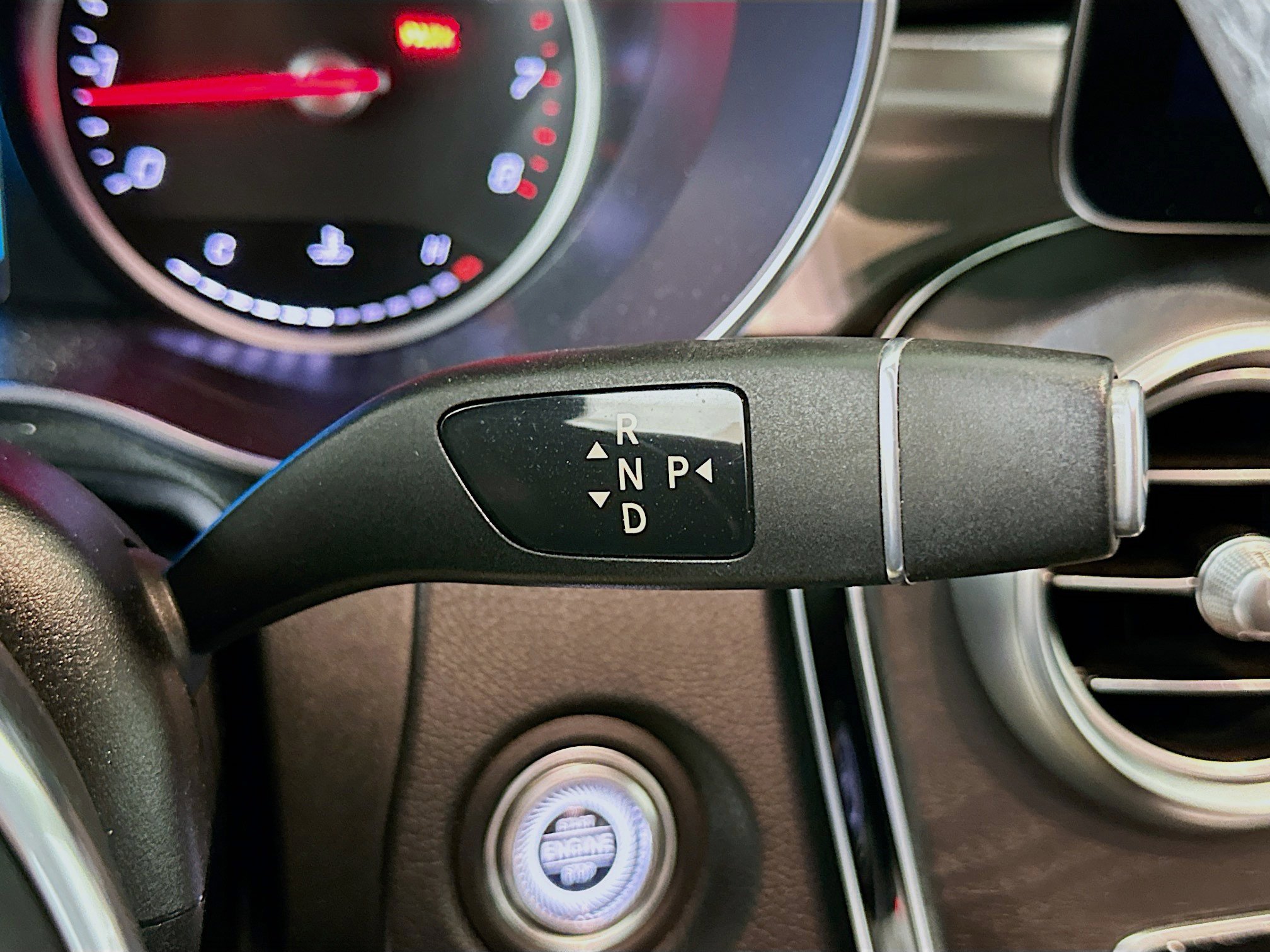 Used 2021 Mercedes-Benz GLC 300 image 24