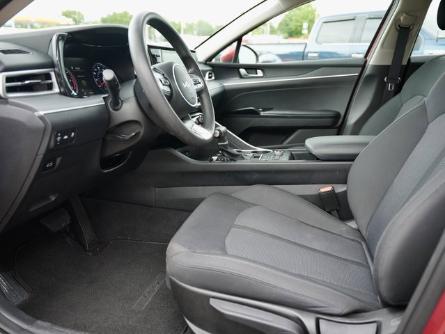 Used 2023 Kia K5 LXS image 12