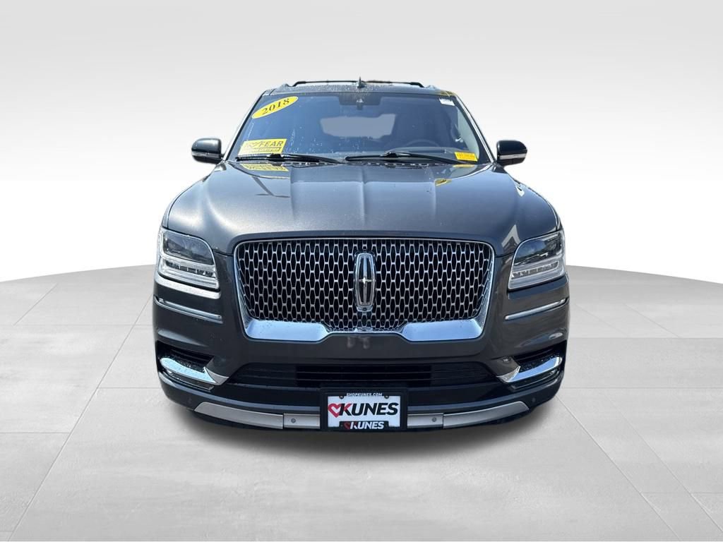 Used 2018 Lincoln Navigator L Reserve w/ Technology Package image 11
